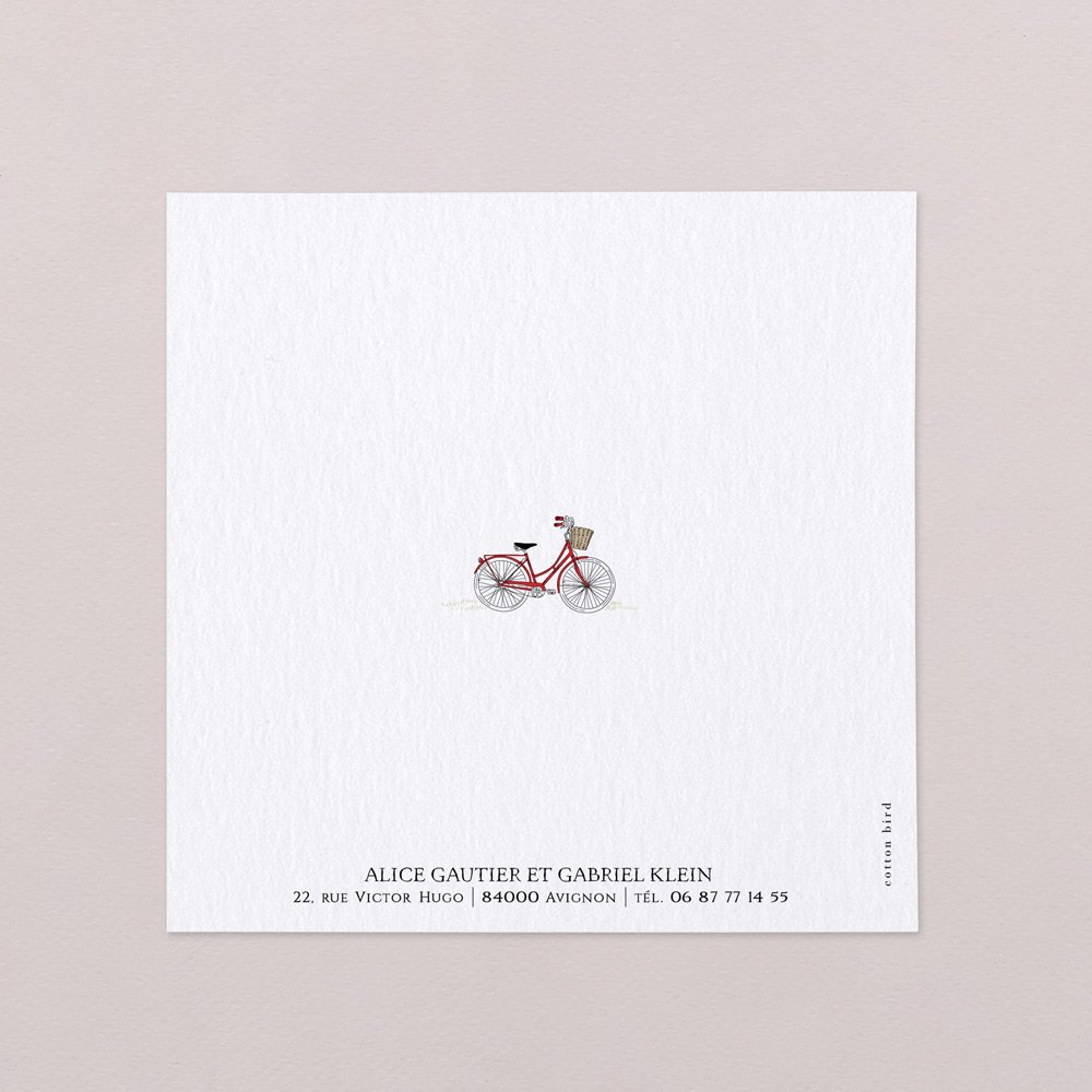 A bicyclette